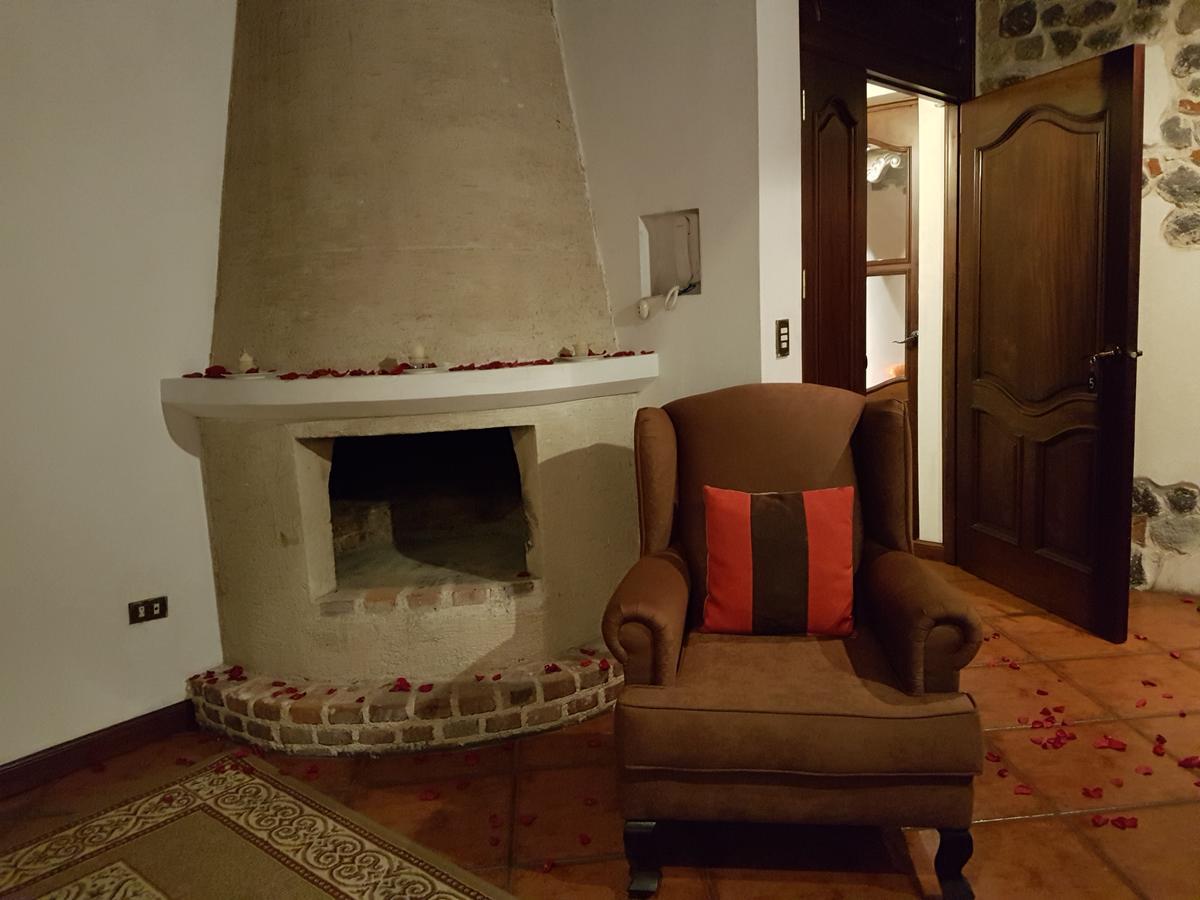 La Casa De La Alameda Bed and Breakfast Antigua Zewnętrze zdjęcie