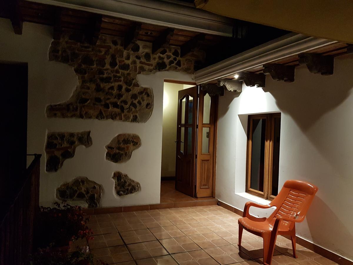 La Casa De La Alameda Bed and Breakfast Antigua Zewnętrze zdjęcie