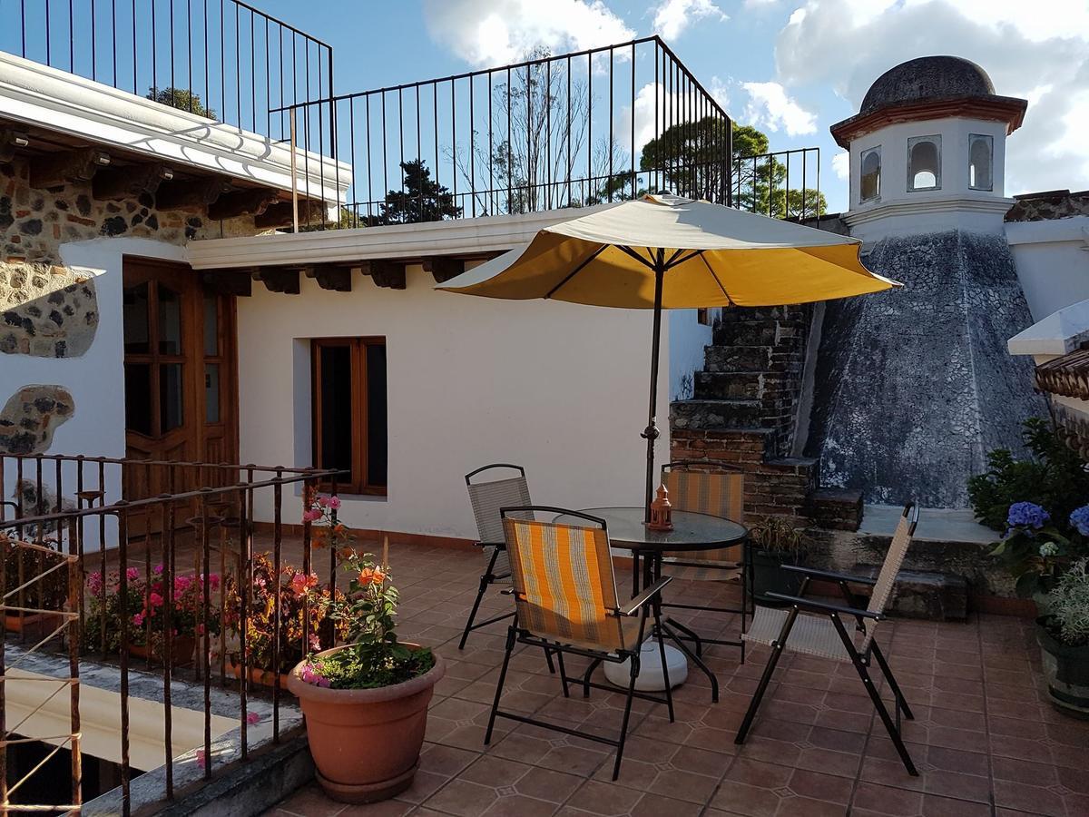 La Casa De La Alameda Bed and Breakfast Antigua Zewnętrze zdjęcie